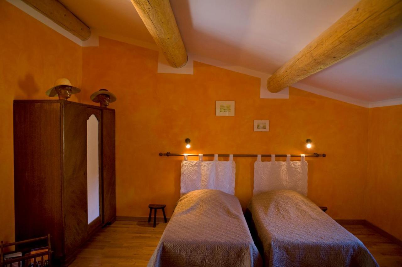 Domaine De La Grange Neuve Hotell La Roque-sur-Pernes Eksteriør bilde