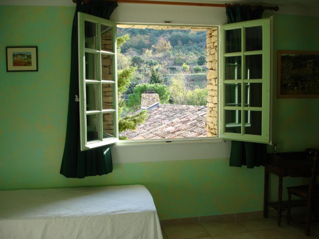 Domaine De La Grange Neuve Hotell La Roque-sur-Pernes Rom bilde