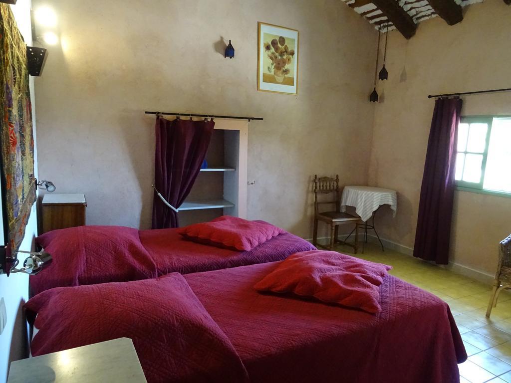Domaine De La Grange Neuve Hotell La Roque-sur-Pernes Eksteriør bilde