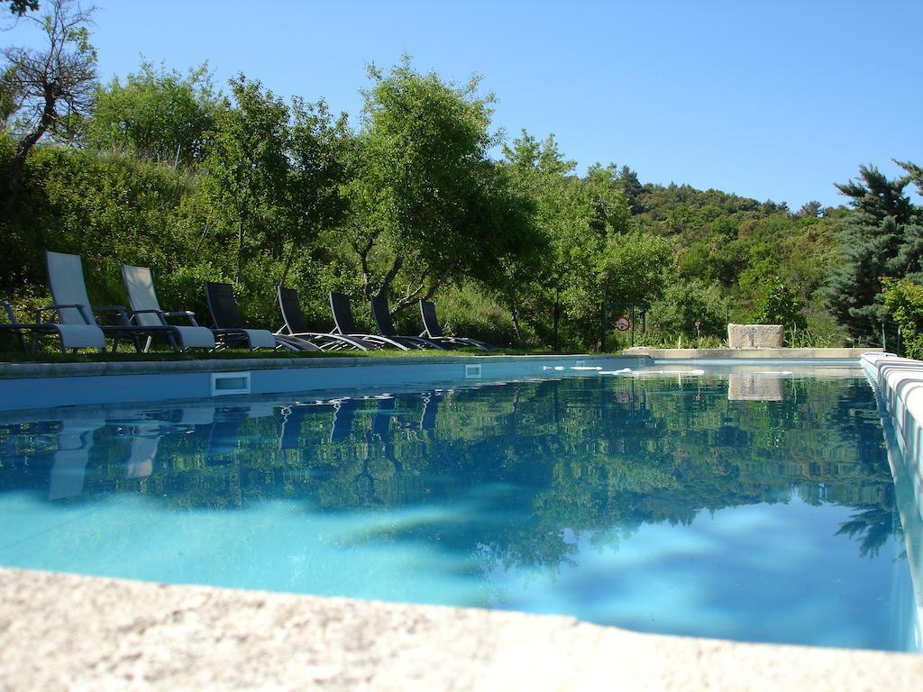 Domaine De La Grange Neuve Hotell La Roque-sur-Pernes Eksteriør bilde
